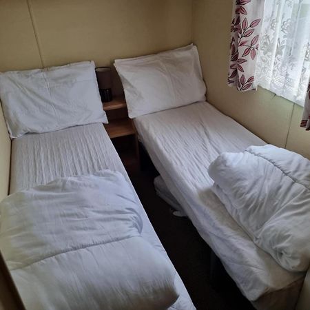 8 Berth Deluxe Caravan Ml88 Golden Palm Chapel St Leonards Exterior photo