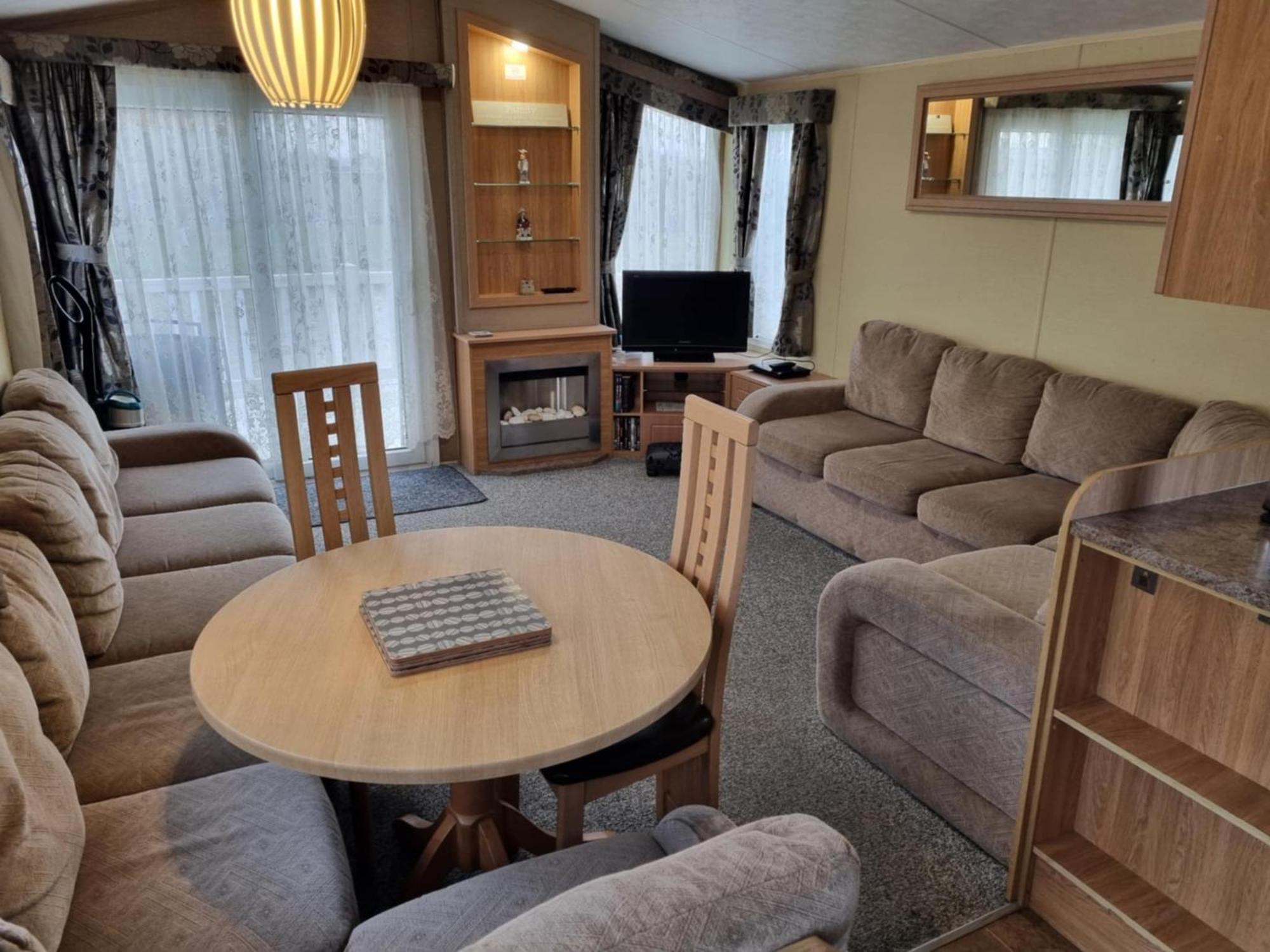 8 Berth Deluxe Caravan Ml88 Golden Palm Chapel St Leonards Exterior photo